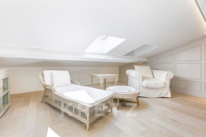 Image No.12-Appartement de 2 chambres à vendre à Saint-Tropez