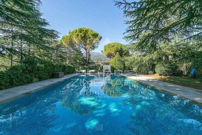 Image No.2-Maison de 13 chambres à vendre à Grasse