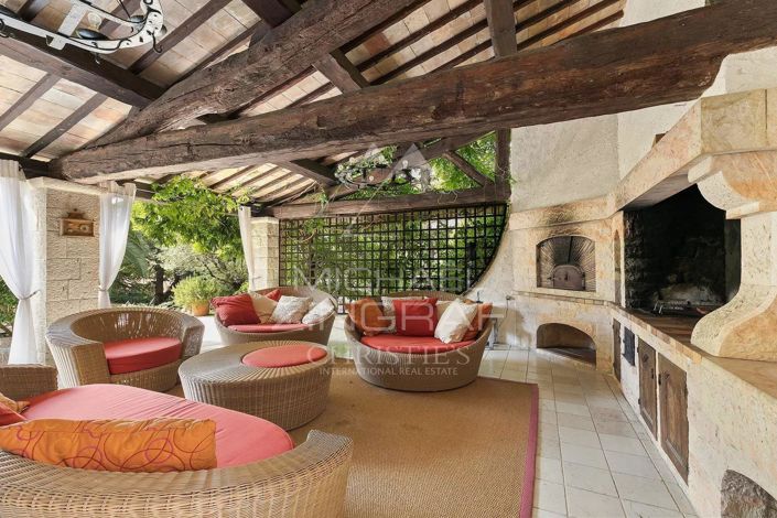 Image No.5-13 Bed House for sale