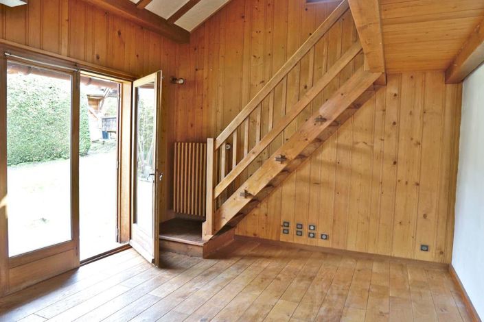 Image No.8-3 Bed House for sale