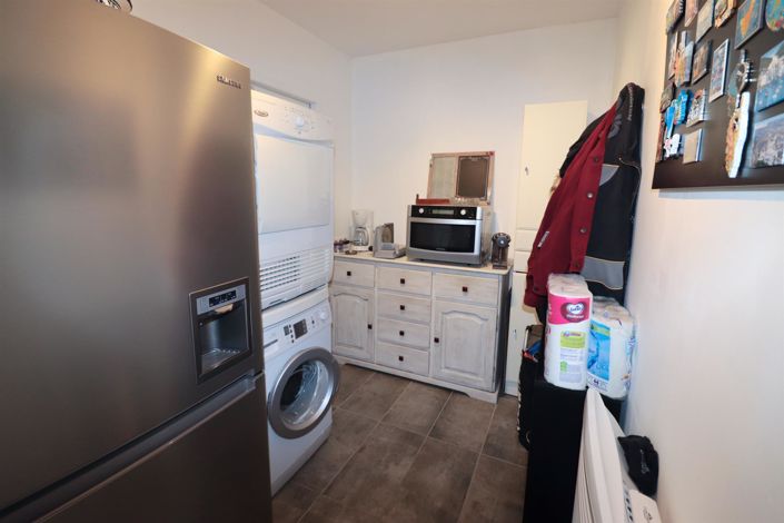 Image No.21-3 Bed House for sale