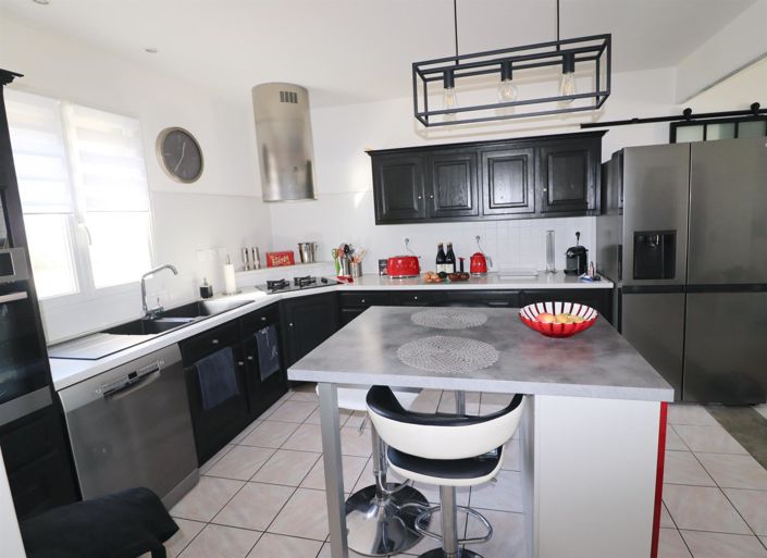 Image No.5-3 Bed House for sale