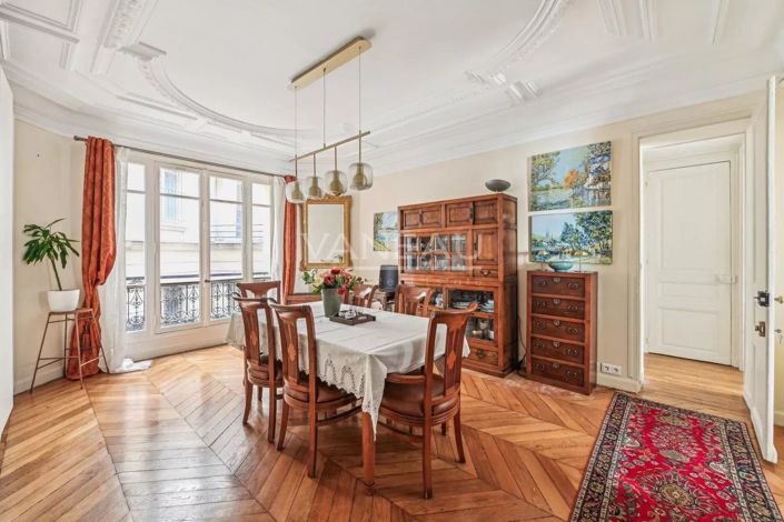 Image No.6-3 Bed Apartment for sale