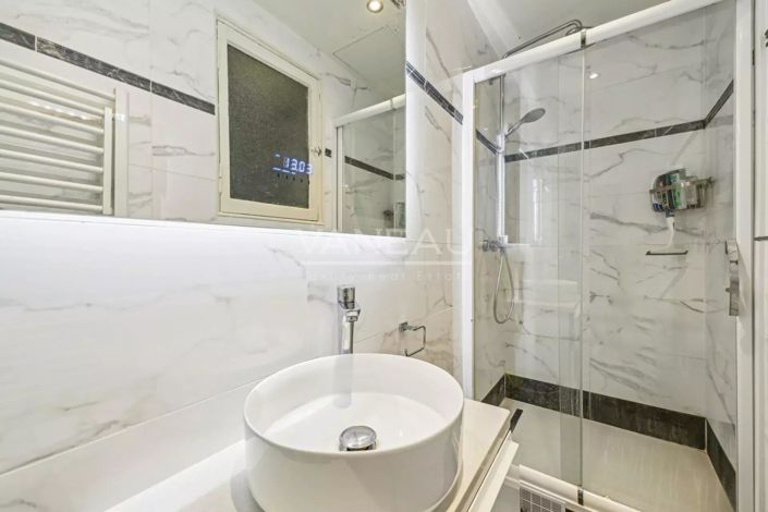 Image No.8-3 Bed Apartment for sale