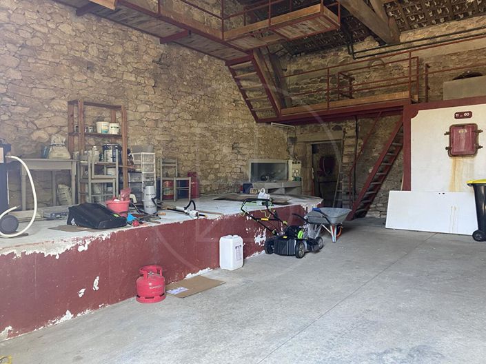 Image No.11-6 Bed House for sale