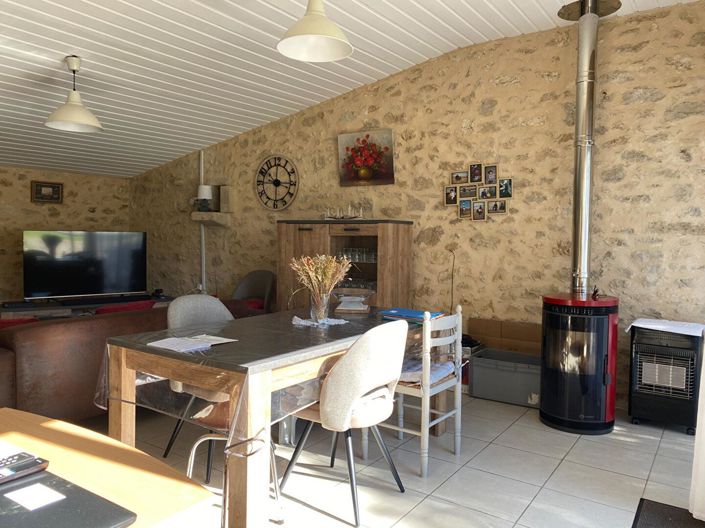 Image No.14-6 Bed House for sale