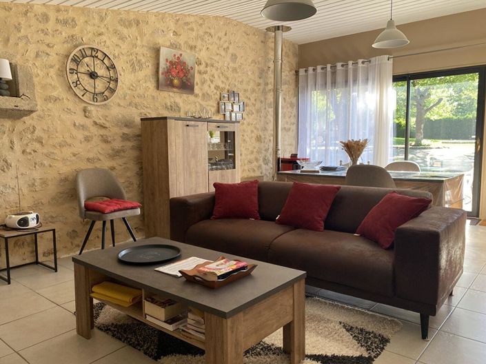 Image No.15-6 Bed House for sale