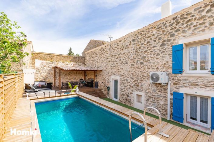 Image No.1-4 Bed House for sale