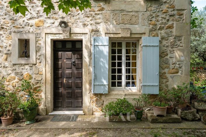 Image No.1-3 Bed House for sale