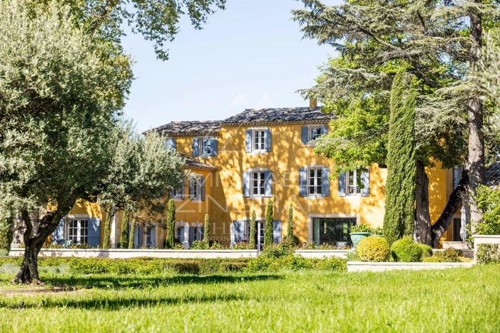 Image No.1-5 Bed House for sale