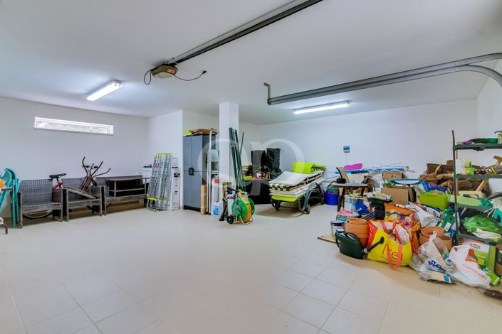 Image No.39-4 Bed House for sale