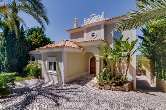 Image No.52-4 Bed House for sale