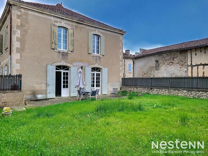 Image No.1-5 Bed House for sale