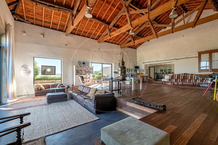 Image No.10-3 Bed House for sale