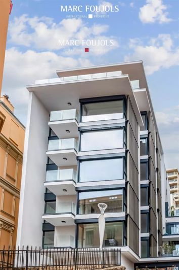 Image No.24-4 Bed Apartment for sale