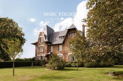 1 - Crosville-la-Vieille, House