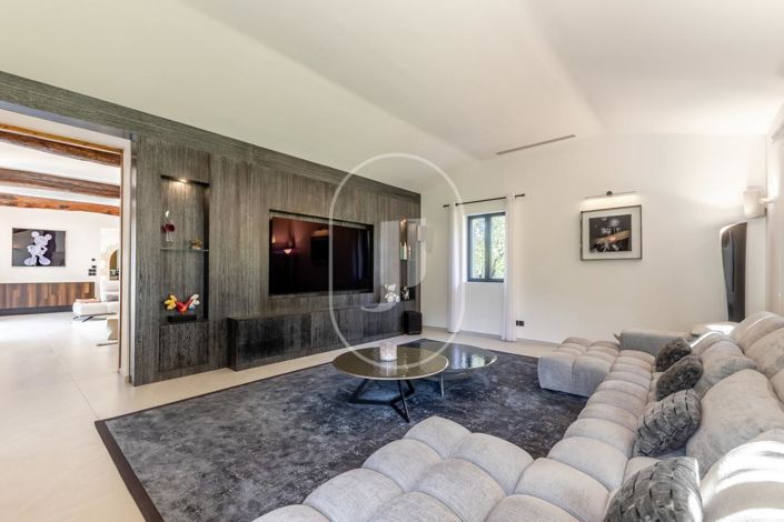 Image No.7-Maison de 8 chambres à vendre à L'Isle-sur-la-Sorgue