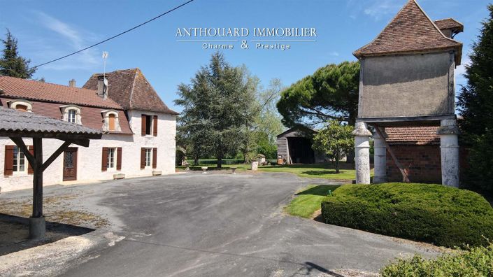 Image No.15-4 Bed House for sale