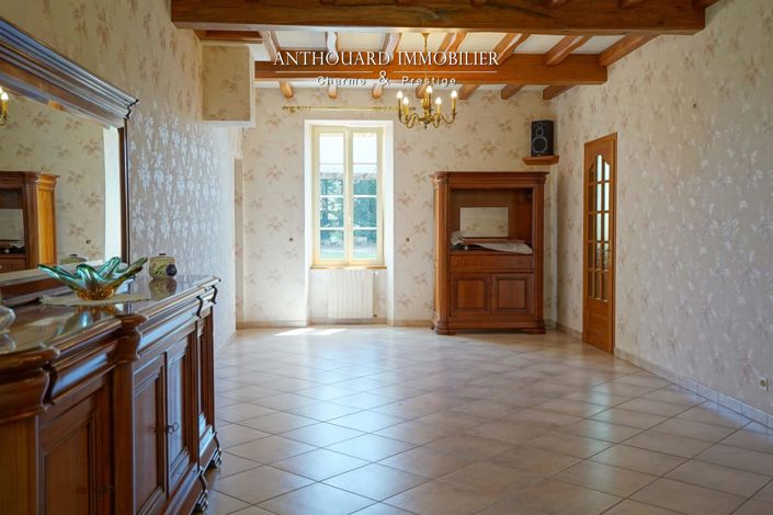 Image No.27-4 Bed House for sale