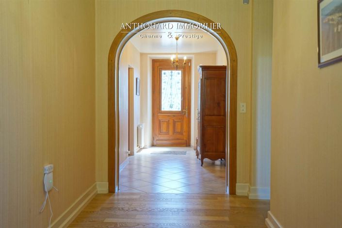 Image No.28-4 Bed House for sale