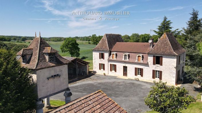 Image No.6-4 Bed House for sale