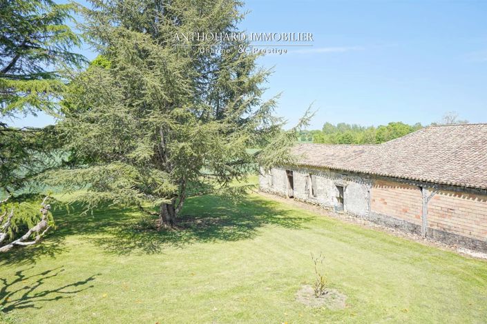 Image No.9-4 Bed House for sale