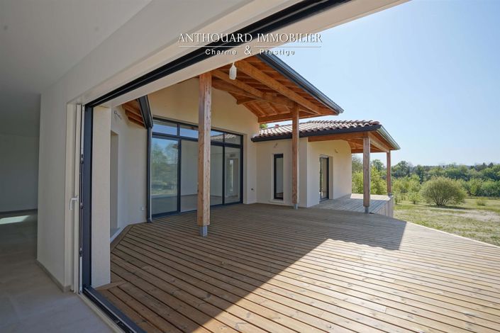 Image No.1-3 Bed House for sale