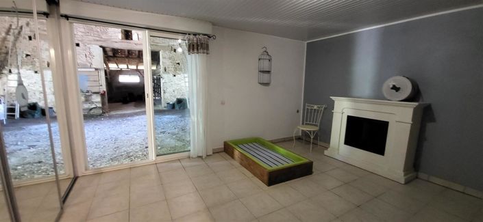 Image No.16-4 Bed House for sale