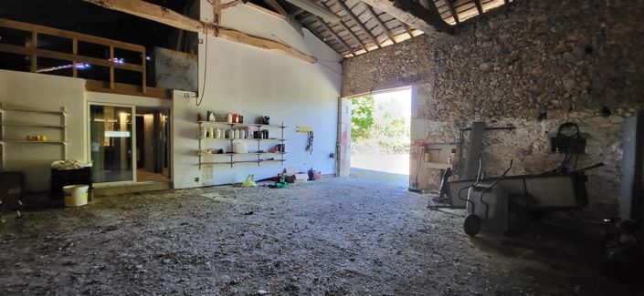 Image No.19-4 Bed House for sale