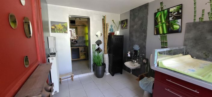 Image No.23-4 Bed House for sale