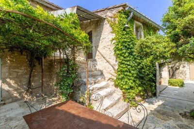 1 - Ménerbes, House