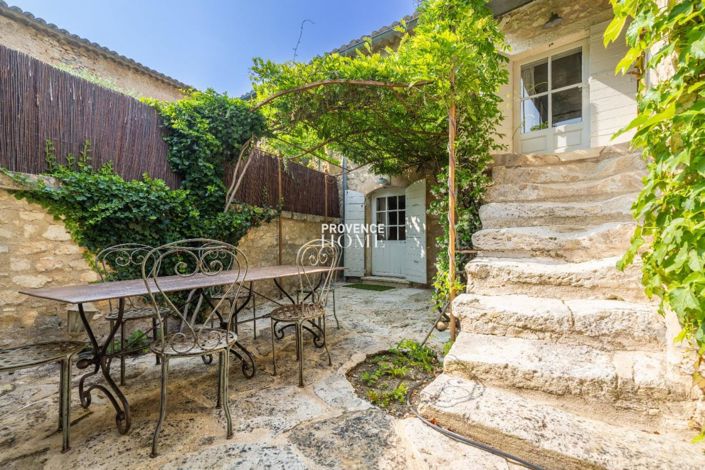 Image No.11-3 Bed House for sale