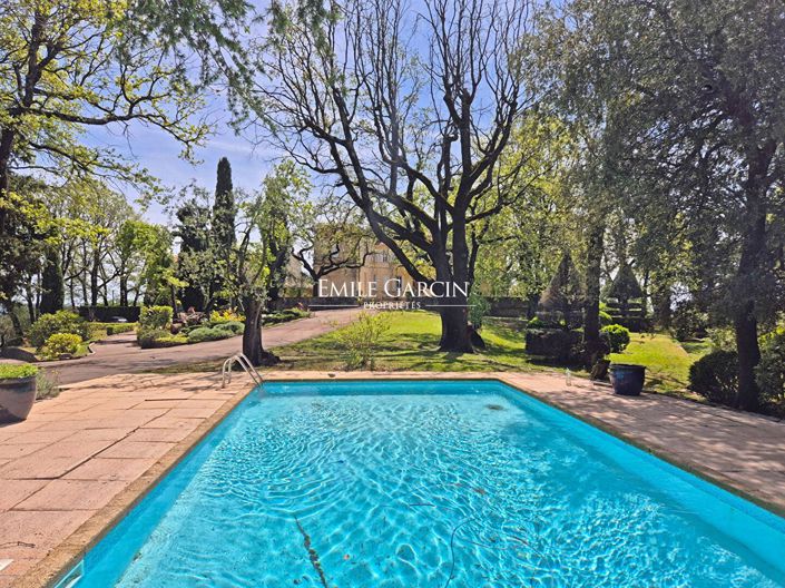 Image No.12-7 Bed Property for sale