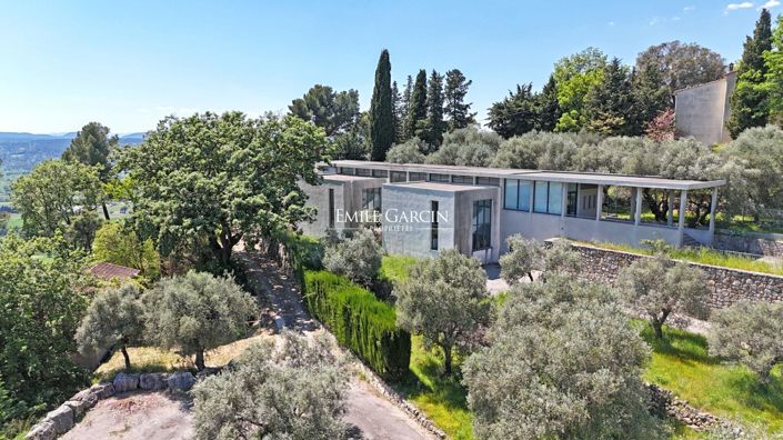 Image No.13-7 Bed Property for sale