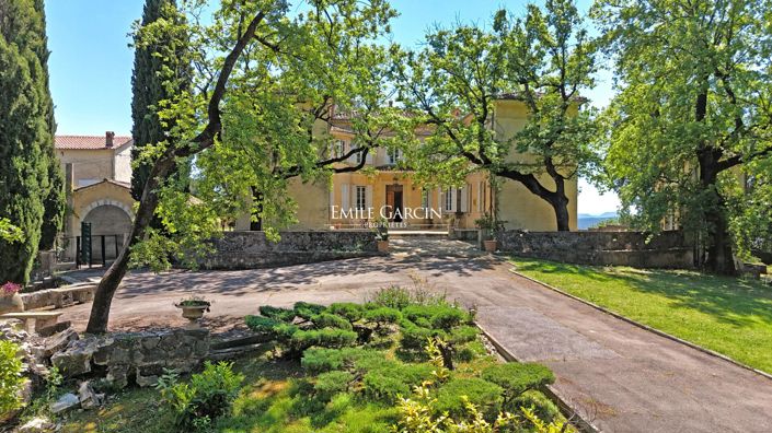 Image No.3-7 Bed Property for sale