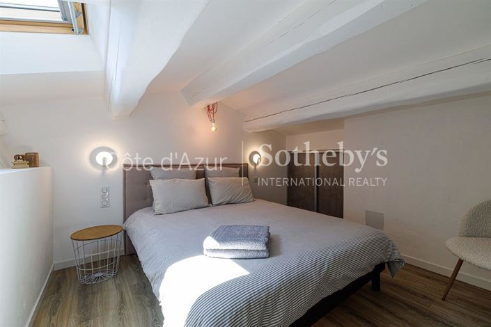 Image No.16-4 Bed House for sale