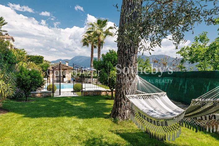 Image No.17-4 Bed House for sale