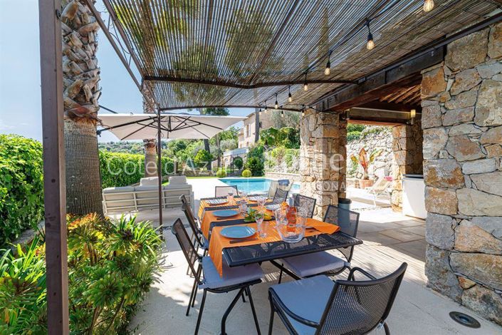 Image No.3-4 Bed House for sale