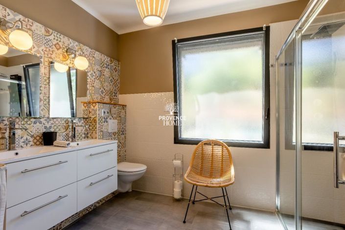 Image No.14-5 Bed House for sale