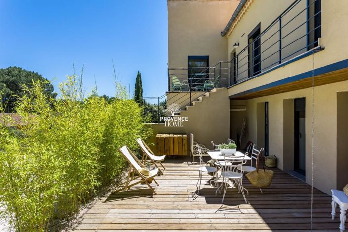 Image No.19-5 Bed House for sale