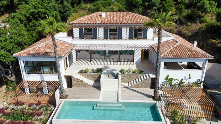 Image No.19-6 Bed House for sale