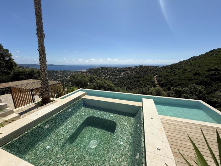 Image No.5-6 Bed House for sale