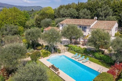1 - Grasse, House