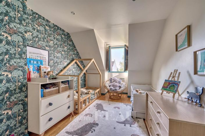 Image No.13-4 Bed House for sale