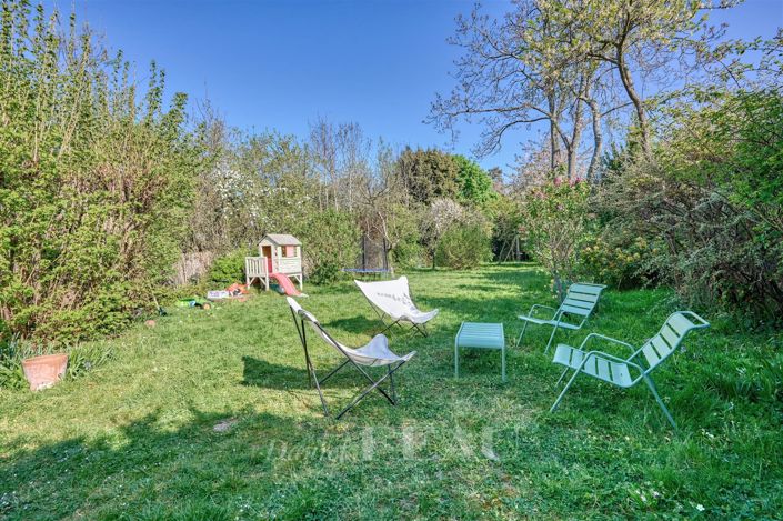 Image No.3-Maison de 4 chambres à vendre à Saint-Cloud