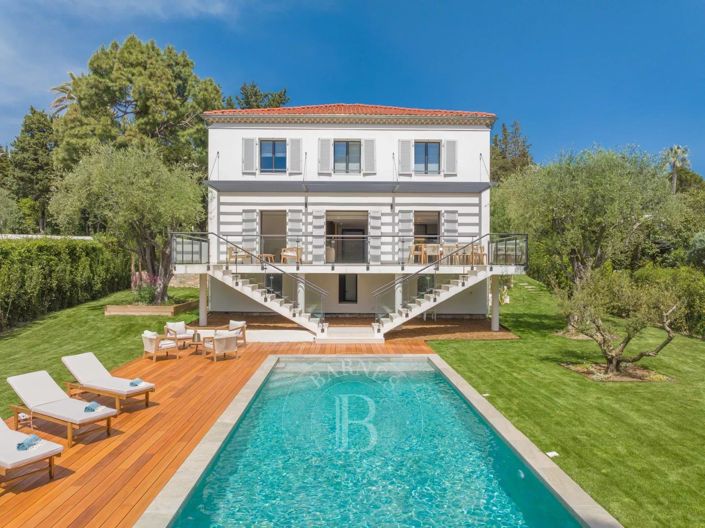 Image No.27-5 Bed House for sale