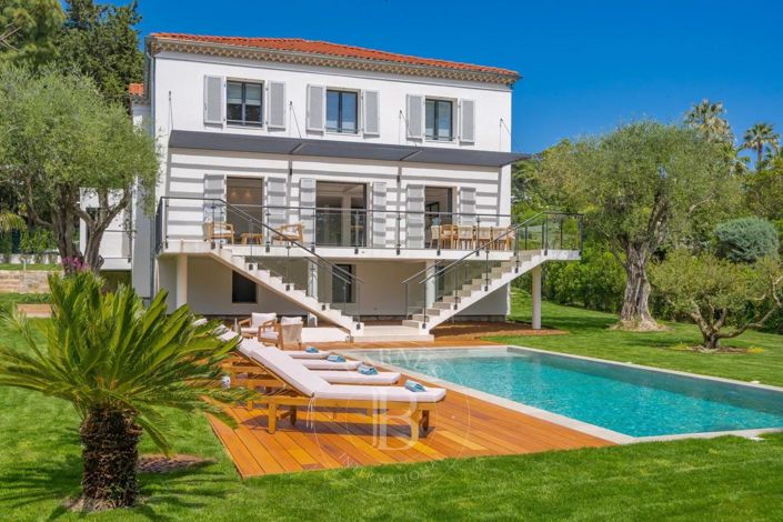 Image No.9-5 Bed House for sale