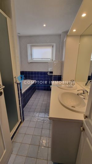 Image No.10-4 Bed House for sale