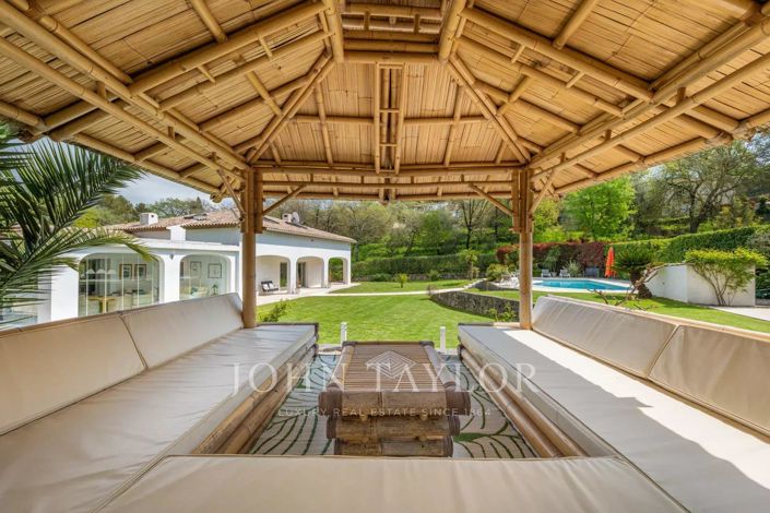 Image No.3-5 Bed House for sale