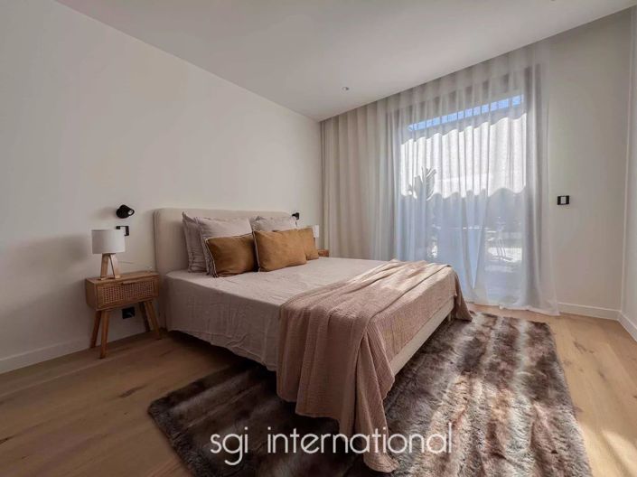 Image No.11-4 Bed House for sale